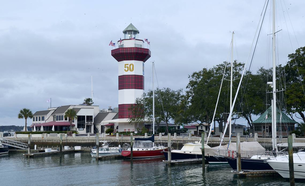 Lighthouse Wrapped in Plaid for Golf Tournament - Sign Builder ...