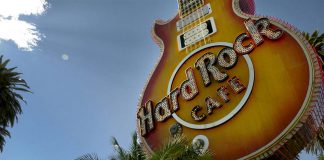 Hard Rock Cafe sign restoration YESCO The Neon Museum