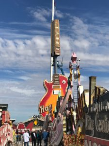 Hard Rock Cafe sign restoration YESCO The Neon Museum