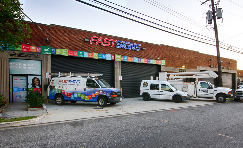 FASTSIGNS