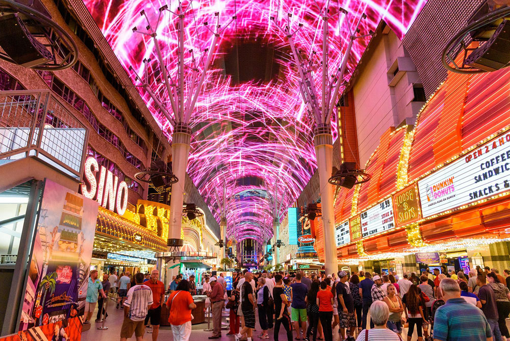 https://www.watchfiresigns.com/fremont-street-experience-time-lapse