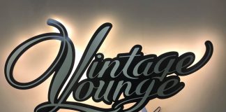 Vintage Lounge