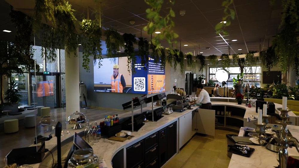 philips digital signage