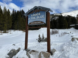 Blue Resort Sign